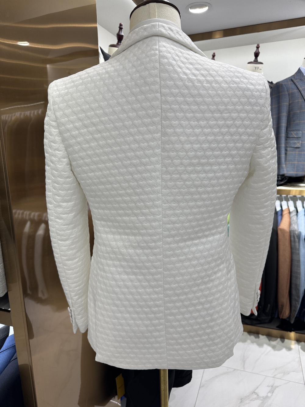 Mens Three Piece Jacquard Suit - Men'S Grooming Images ulasan dan harga